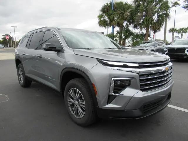 2026 Chevrolet Traverse FWD LT