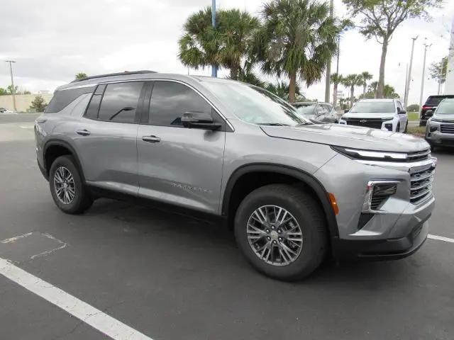 2026 Chevrolet Traverse FWD LT