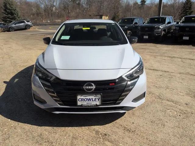 2025 Nissan Versa 1.6 SR