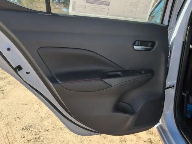 2025 Nissan Versa 1.6 SR