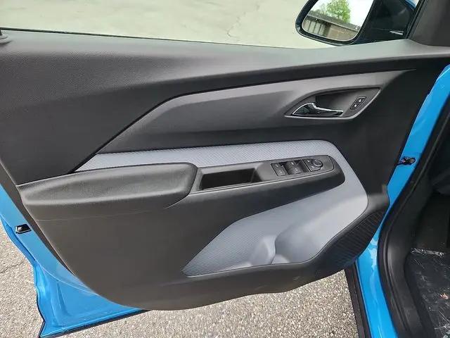 2027 Chevrolet Bolt RS FWD