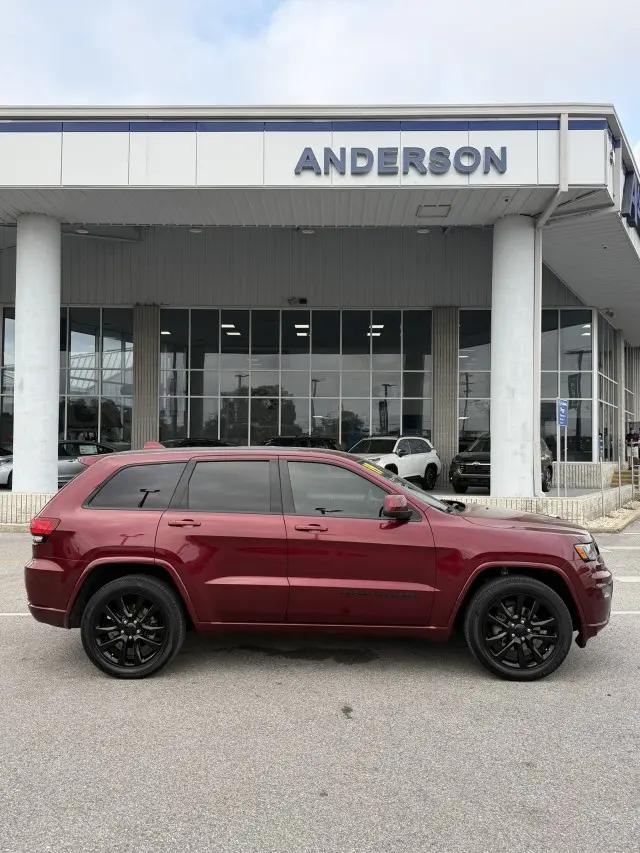 2019 Jeep Grand Cherokee Altitude 4x2