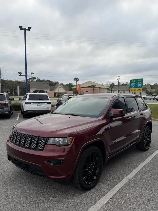 2019 Jeep Grand Cherokee Altitude 4x2