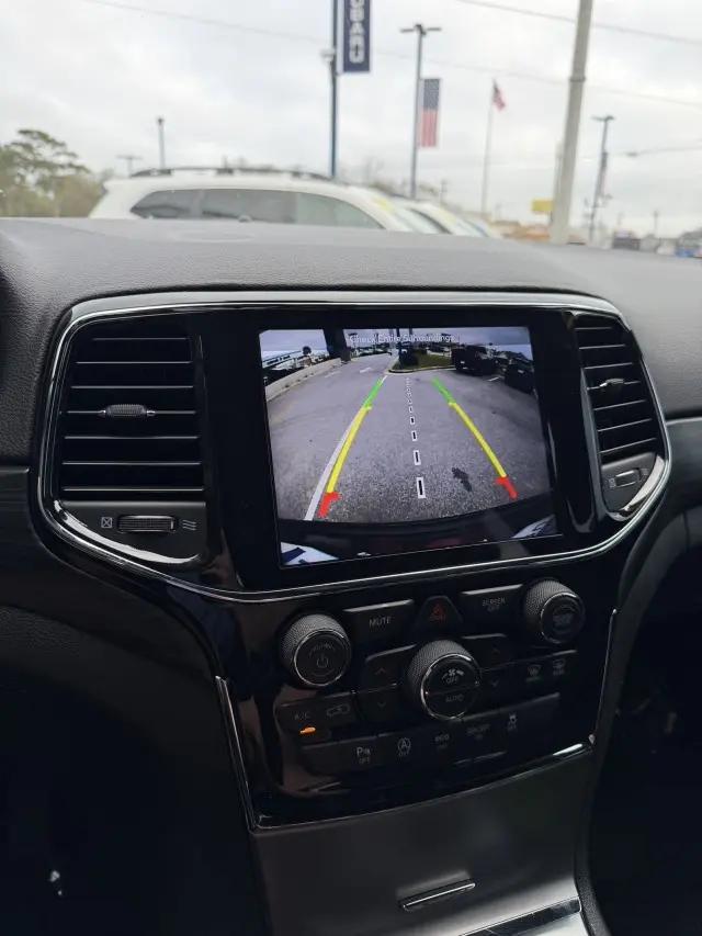 2019 Jeep Grand Cherokee Altitude 4x2