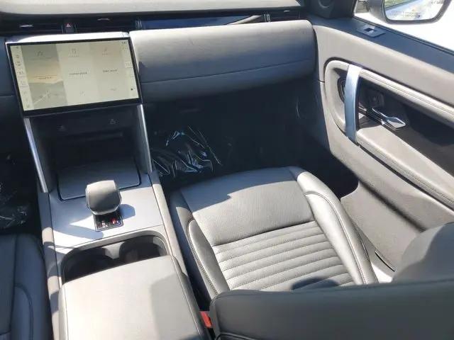 2025 Land Rover Discovery Sport S
