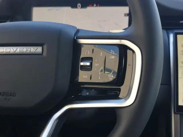 2025 Land Rover Discovery Sport S