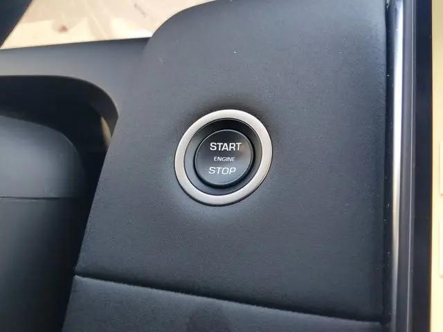 2025 Land Rover Discovery Sport S