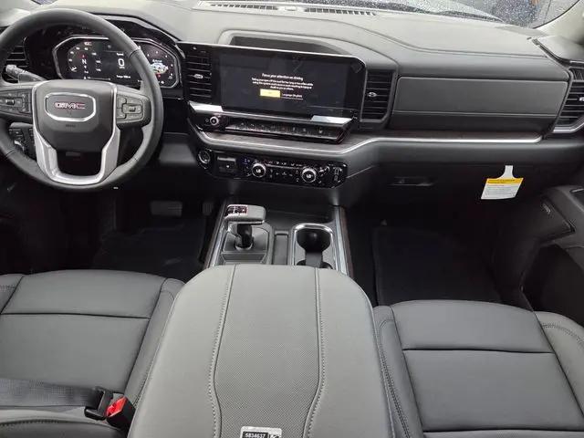 2026 GMC Sierra 1500 Crew Cab, Short Bed, SLT, 4WD