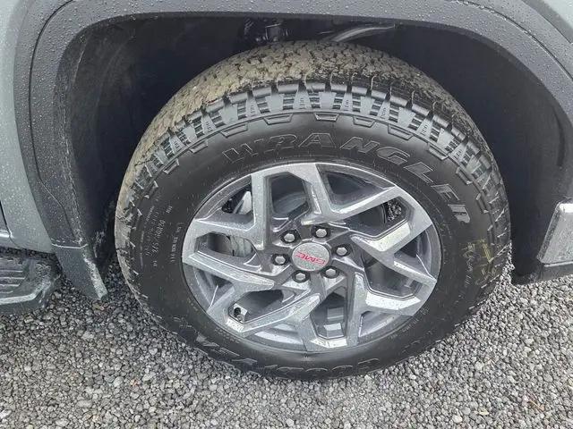 2026 GMC Sierra 1500 Crew Cab, Short Bed, SLT, 4WD