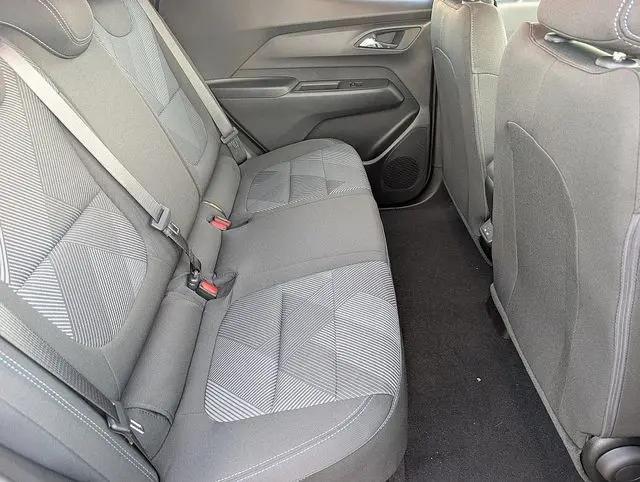2027 Chevrolet Bolt LT FWD