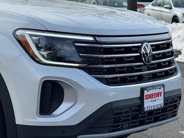2026 Volkswagen Atlas SE with Technology