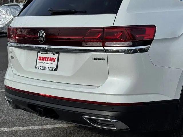 2026 Volkswagen Atlas SE with Technology