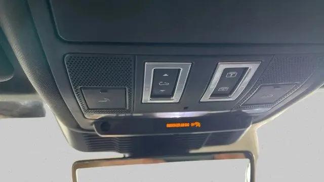 2022 Land Rover Range Rover Evoque R-Dynamic SE