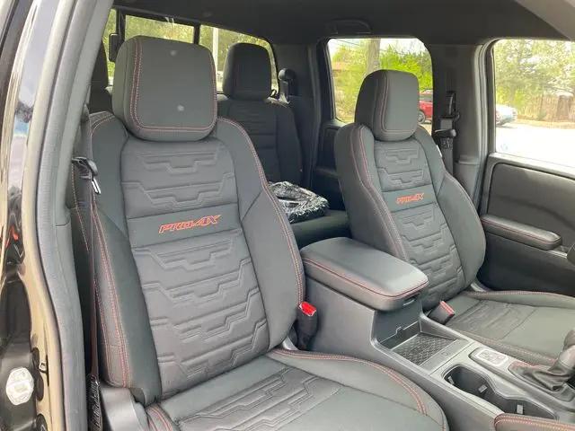 2026 Nissan Frontier Crew Cab PRO-4X 4x4