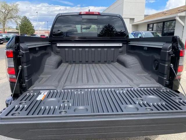 2026 Nissan Frontier Crew Cab PRO-4X 4x4