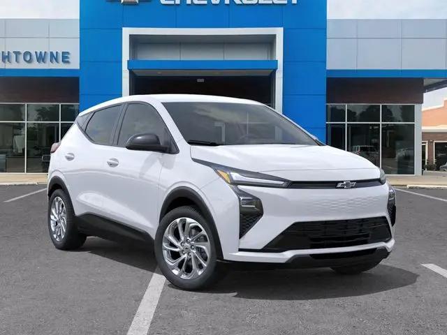 2027 Chevrolet Bolt LT FWD