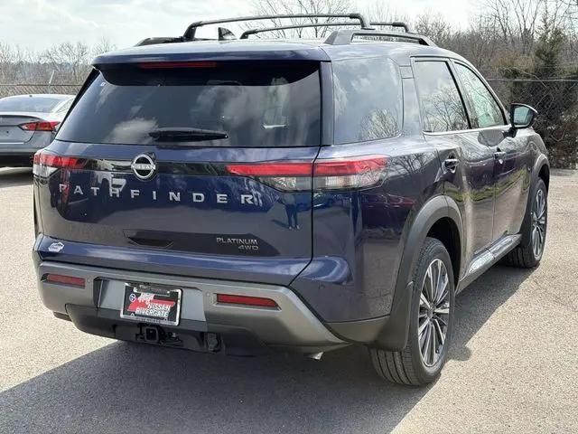 2026 Nissan Pathfinder Platinum