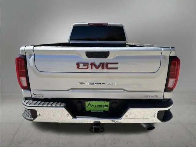 2023 GMC Sierra 3500HD 4WD Crew Cab Long Bed SLE
