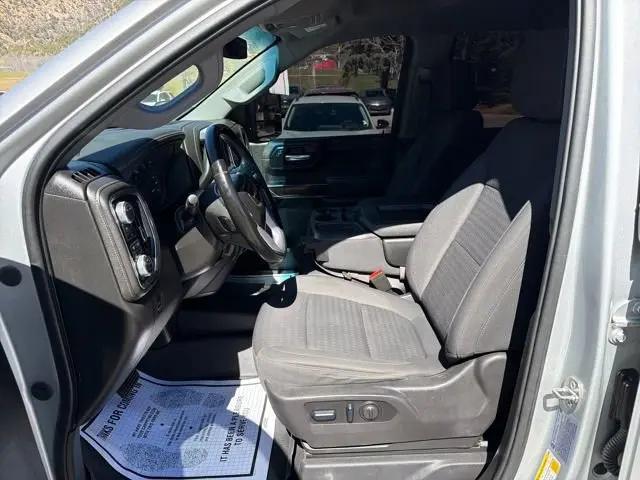 2023 GMC Sierra 3500HD 4WD Crew Cab Long Bed SLE