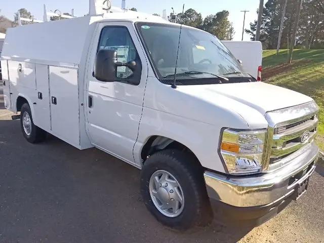 2026 Ford E-350 Cutaway E-Series Cutaway for sale in Ft Payne, AL