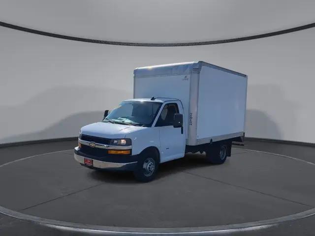 2019 Chevrolet Express Cutaway 4500 3500