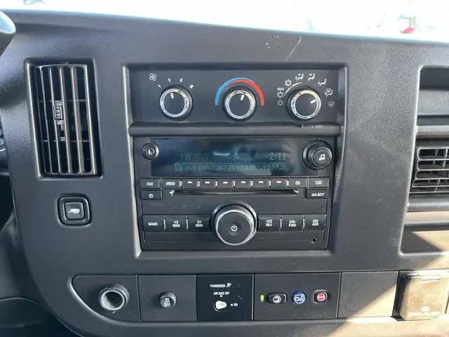 2019 Chevrolet Express Cutaway 4500 3500
