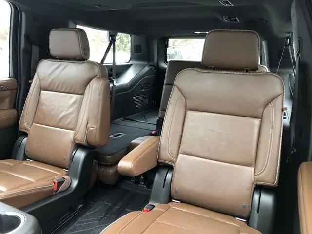 2021 Chevrolet Suburban 4WD High Country