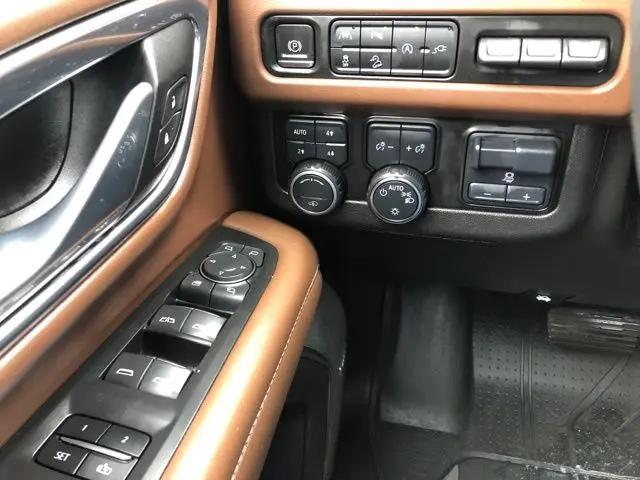 2021 Chevrolet Suburban 4WD High Country