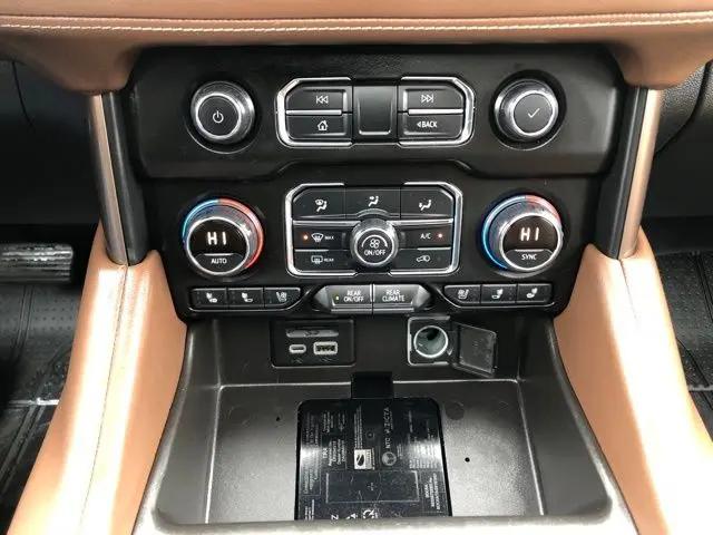 2021 Chevrolet Suburban 4WD High Country