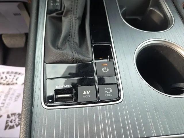 2023 Toyota Sienna XSE