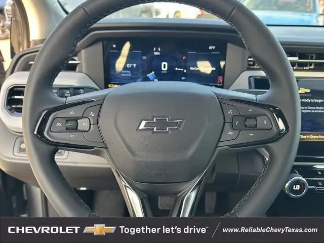 2027 Chevrolet Bolt LT FWD