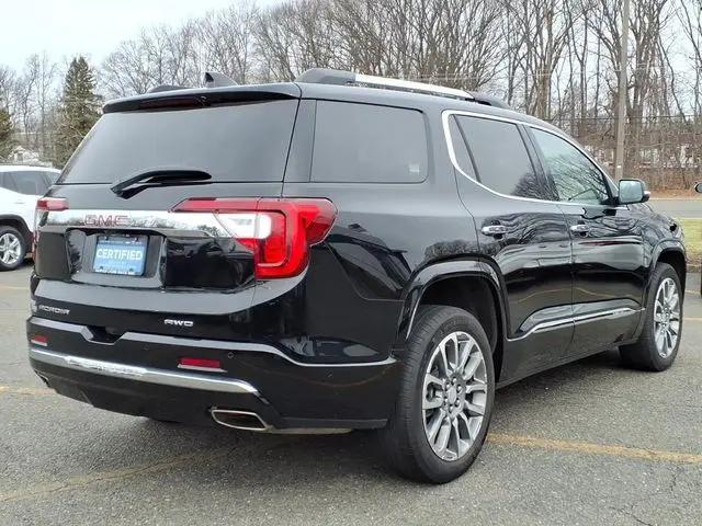 2023 GMC Acadia AWD Denali
