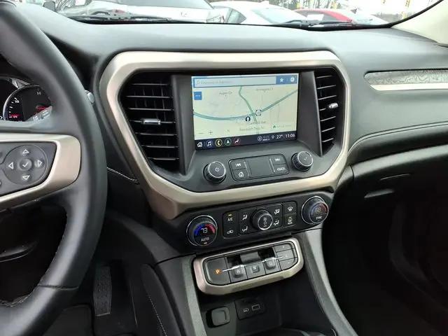 2023 GMC Acadia AWD Denali
