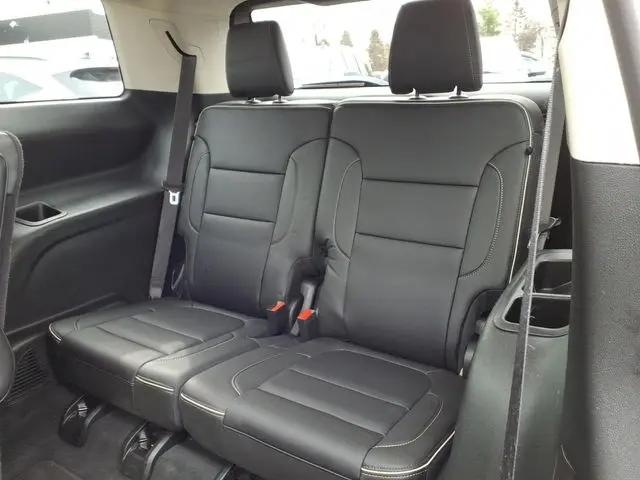 2023 GMC Acadia AWD Denali