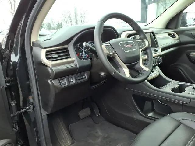 2023 GMC Acadia AWD Denali