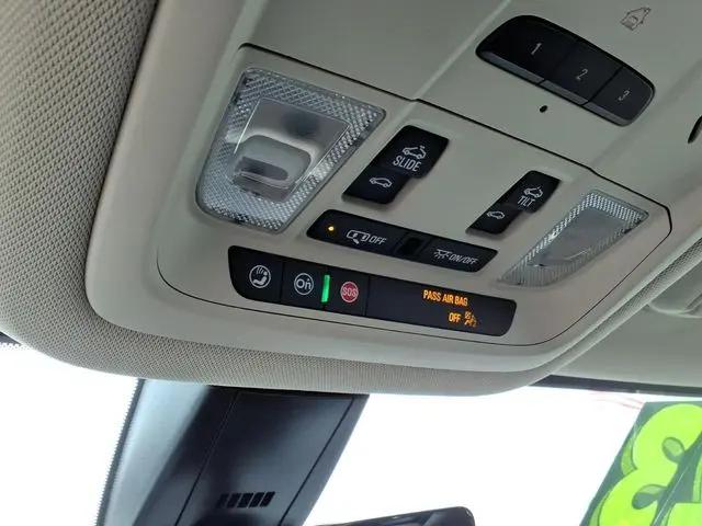 2023 GMC Acadia AWD Denali