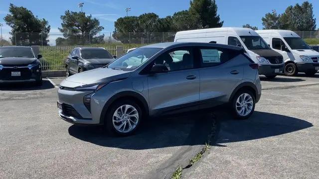 2027 Chevrolet Bolt LT FWD