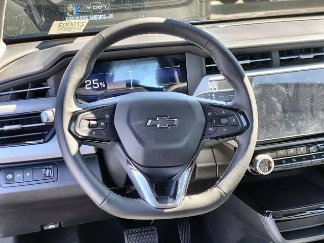 2027 Chevrolet Bolt LT FWD