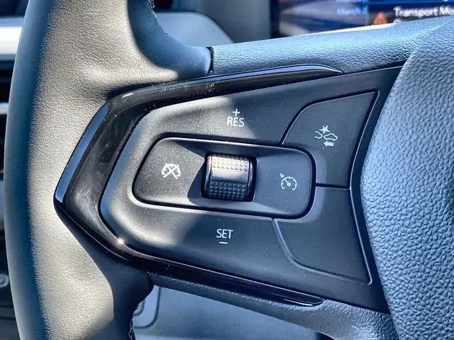 2027 Chevrolet Bolt LT FWD