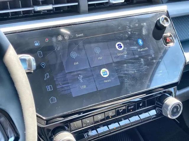 2027 Chevrolet Bolt LT FWD