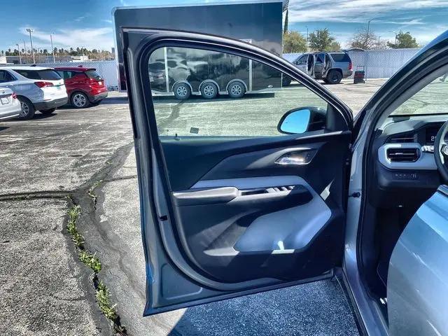 2027 Chevrolet Bolt LT FWD