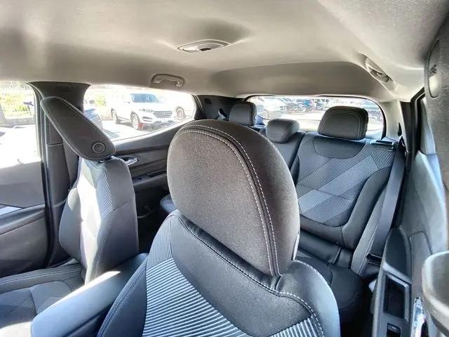 2027 Chevrolet Bolt LT FWD