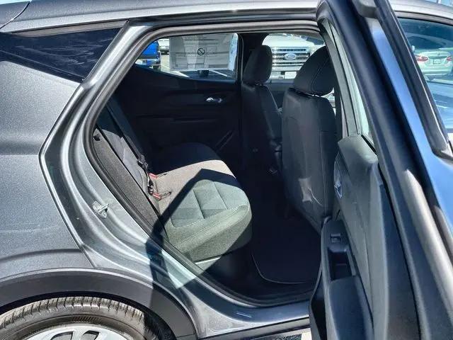 2027 Chevrolet Bolt LT FWD