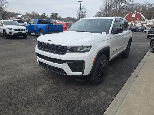 2026 Jeep Grand Cherokee Altitude 4x4