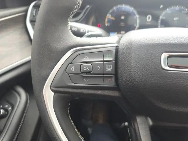 2026 Jeep Grand Cherokee Altitude 4x4