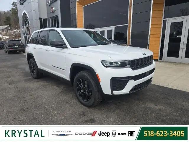 2026 Jeep Grand Cherokee Altitude 4x4 for sale in Warrensburg, NY