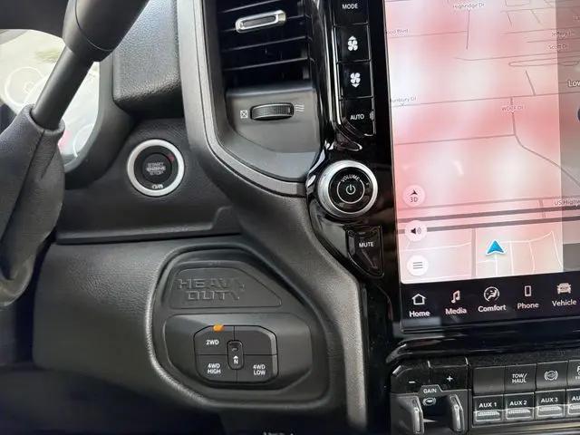 2026 Ram 2500 Tradesman Crew Cab 4x4 64 Box
