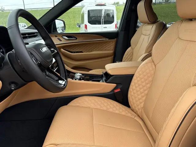 2026 Jeep Grand Cherokee L Summit 4x4