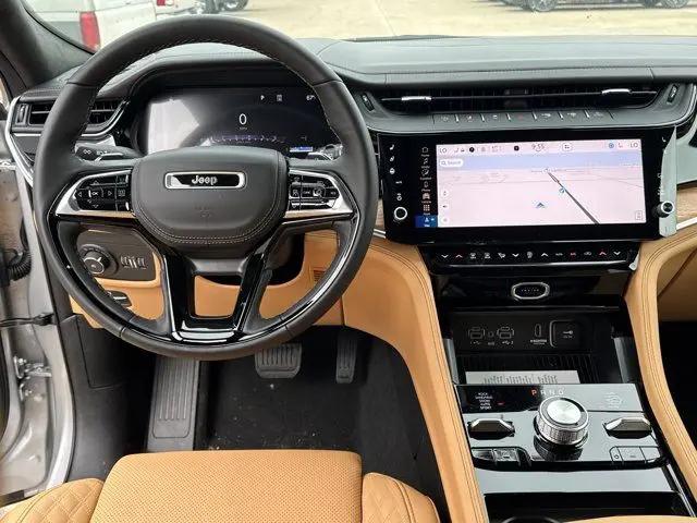 2026 Jeep Grand Cherokee L Summit 4x4