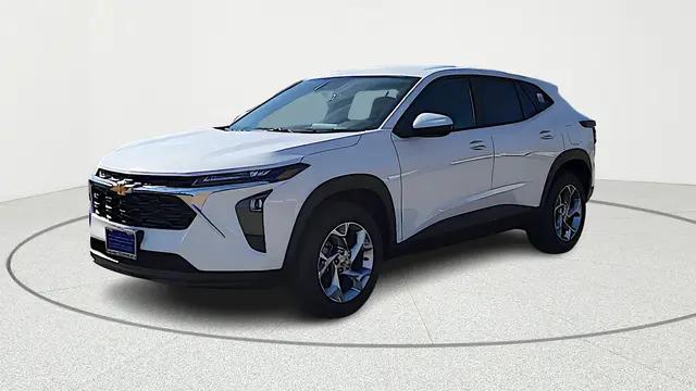 2026 Chevrolet Trax FWD LS